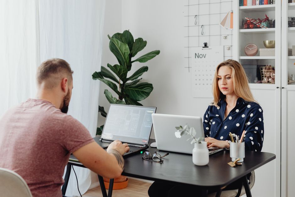 A Revolução do Trabalho Híbrido: Estratégias para Sucesso